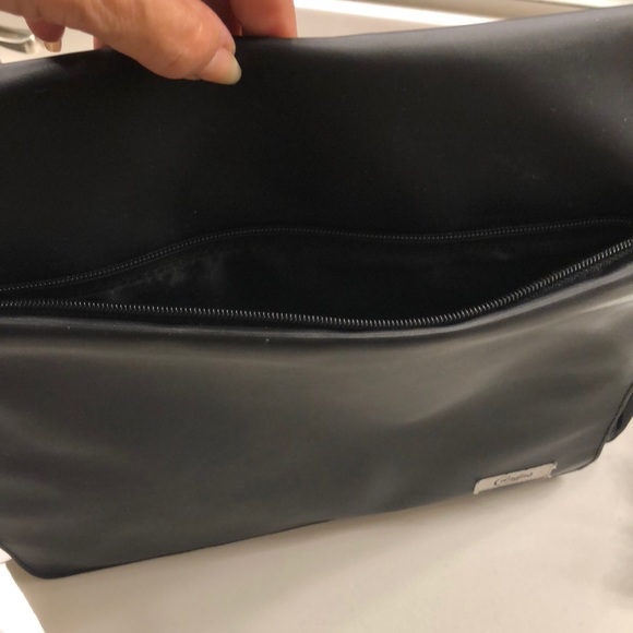 Laptop Messenger Tote Bag 💻⌨️ - Picture 5 of 7